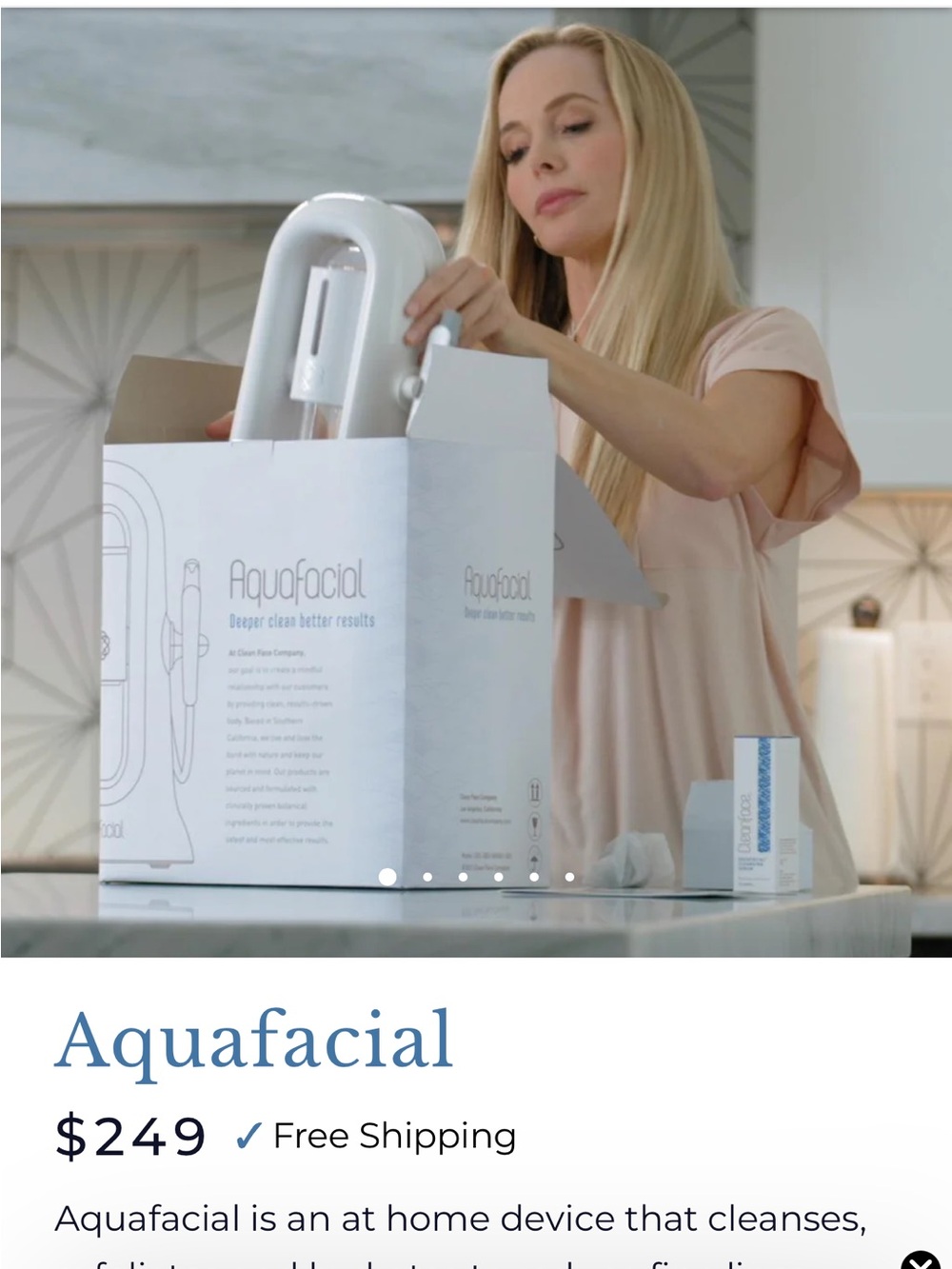 White Home Skincare Device - Deep Cleansing Facial Tool